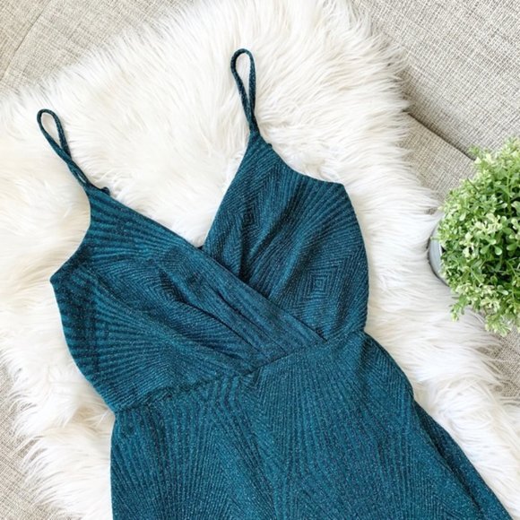 Francesca's | NWT Veena Glitter Jumpsuit - Picture 13 of 14